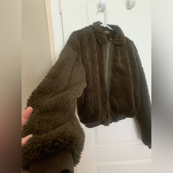 &merci Faux Fur Dark Olive Bomber Jacket - Picture 4 of 10